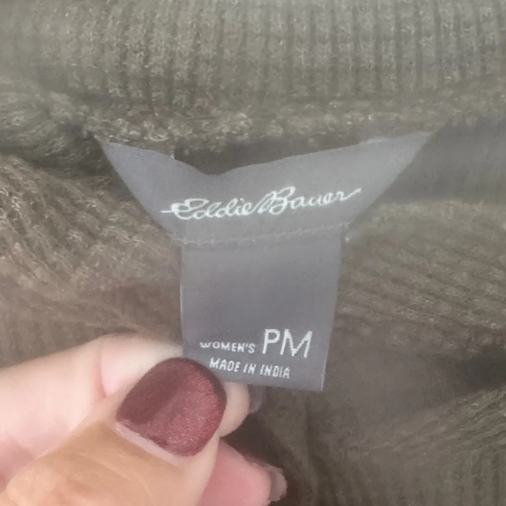 Eddie Bauer Olive Hooded Top